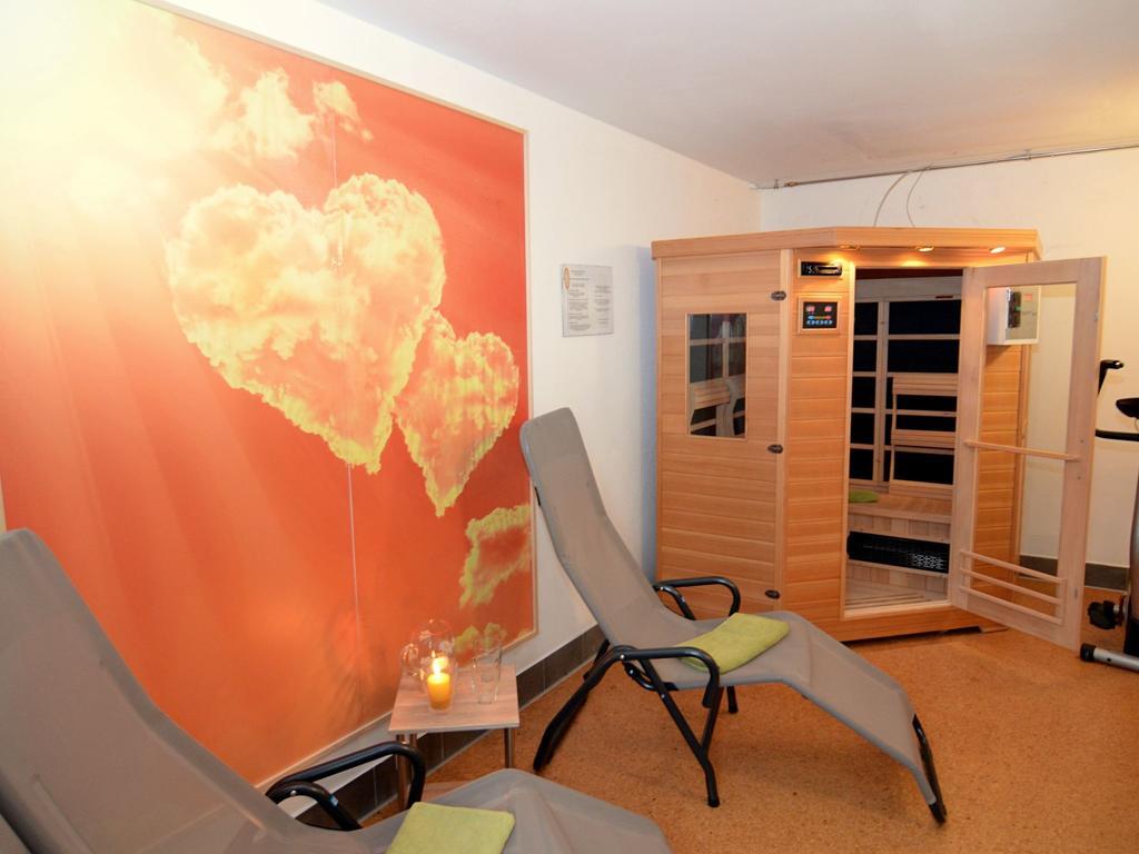 Holiday Flat With Swimming Pool In Prackenbach Viechtach Exterior foto